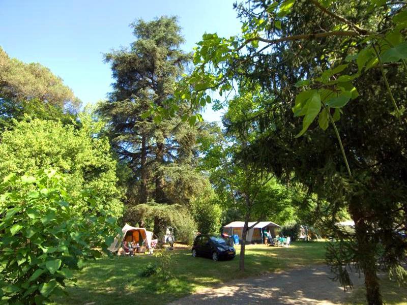 Camping Et Hotel Chateau Du Haget Montesquiou Экстерьер фото